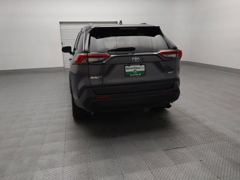 Used 2020 Toyota RAV4 XLE w/ Convenience Package image 6
