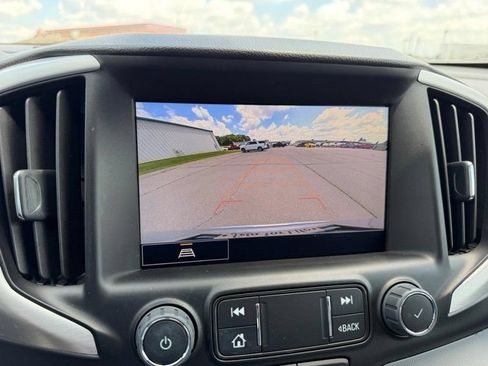 Used 2022 GMC Terrain SLT FWD image 21