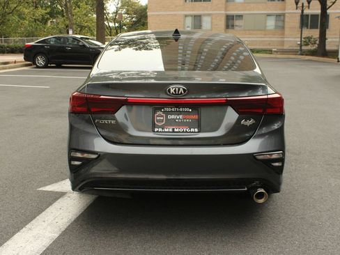 Used 2020 Kia Forte LXS FWD image 8