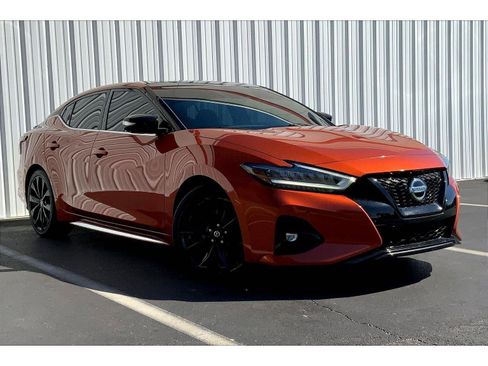 Used 2021 Nissan Maxima SR w/ Sport Mat Group image 33