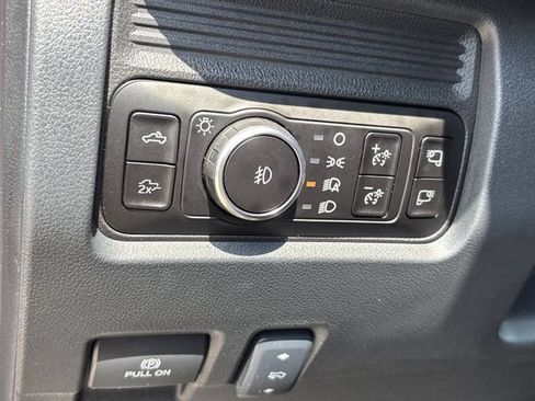 Used 2026 Ford F250 Lariat w/ Black Appearance Package AWD/4WD image 28