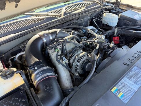 Used 2006 Chevrolet Silverado 2500 LS image 17