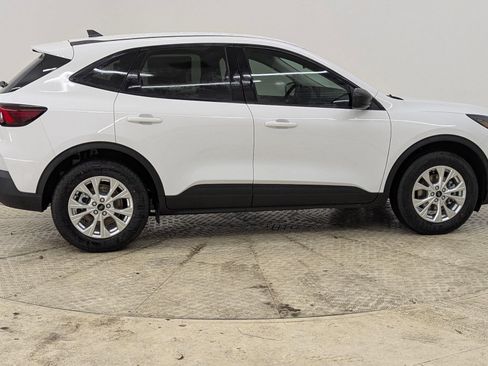 New 2026 Ford Escape Active w/ Cold Weather Package image 8