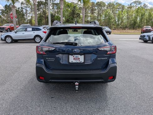 Certified 2025 Subaru Outback image 5