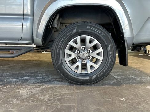 Used 2019 Toyota Tacoma SR5 image 34