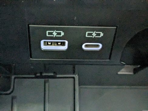 New 2026 Toyota Tundra Platinum image 19