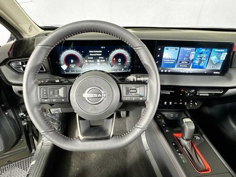 New 2026 Nissan Kicks SR w/ SR Premium Package image 9