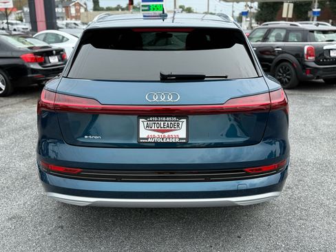 Used 2019 Audi e-tron Premium Plus image 9
