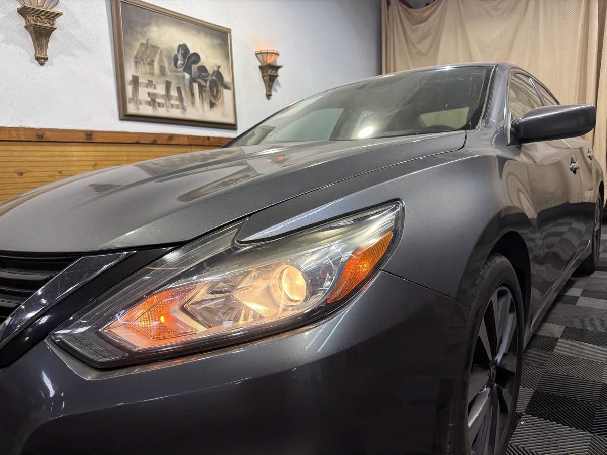 Used 2017 Nissan Altima 2.5 SV FWD image 8