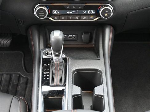 Used 2025 Nissan Sentra SR w/ SR Premium Package image 28