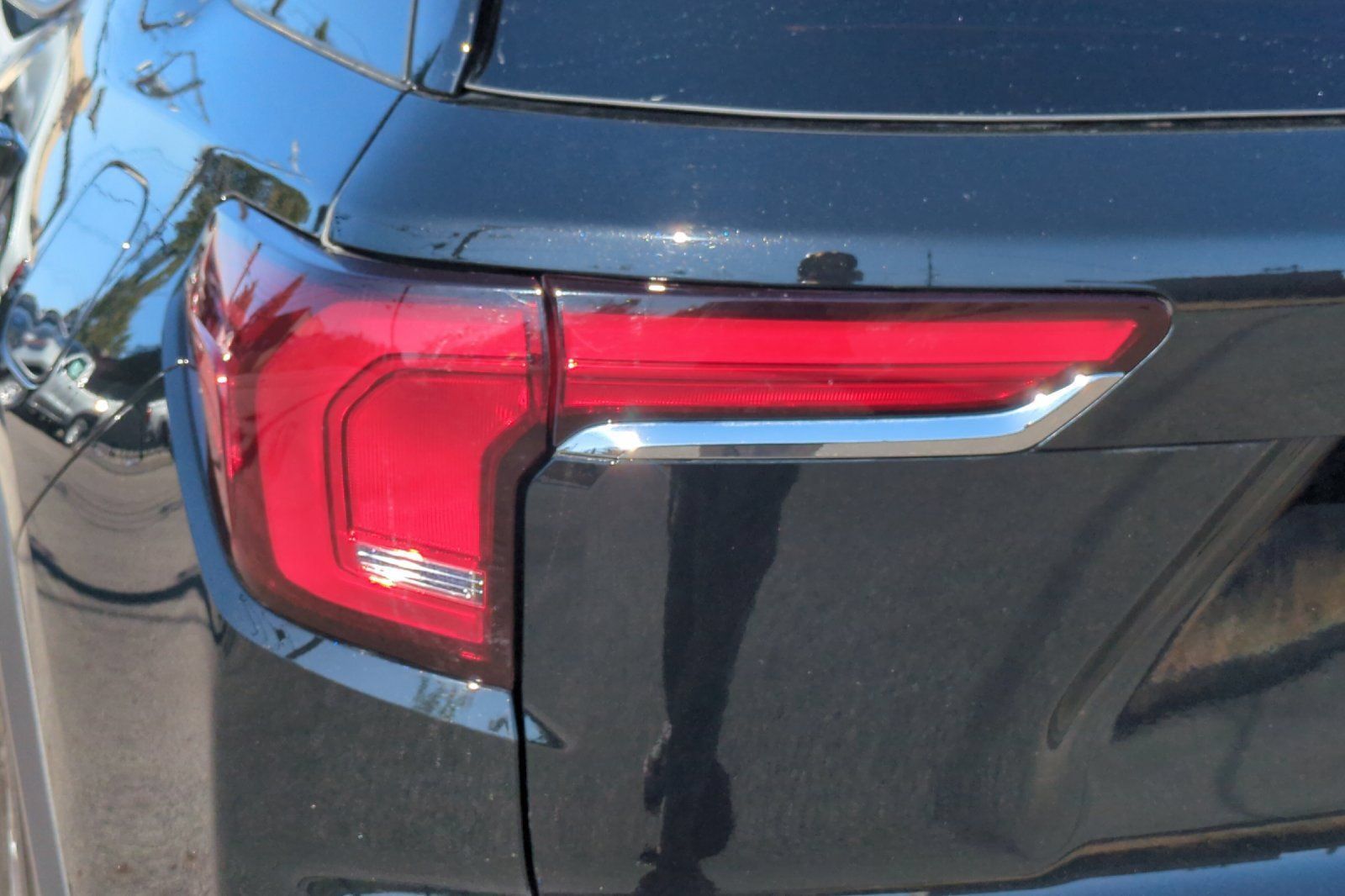 Used 2025 GMC Terrain Elevation AWD/4WD image 48
