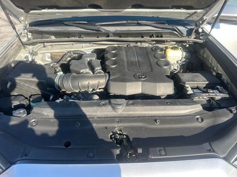 Used 2017 Toyota 4Runner SR5 image 25