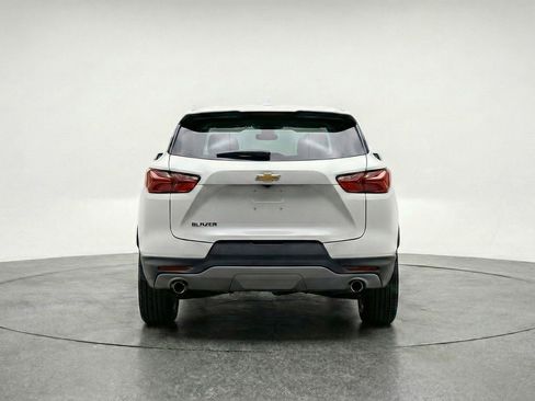 Used 2025 Chevrolet Blazer LT image 7