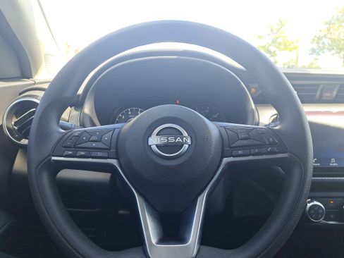 Certified 2023 Nissan Kicks SV image 19