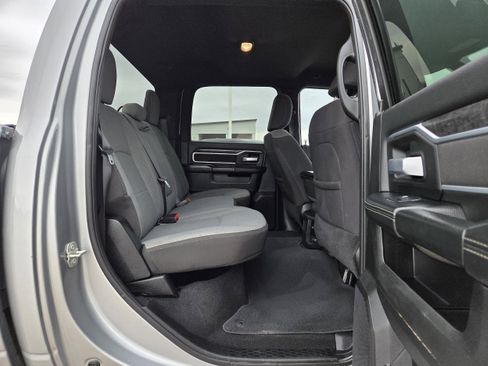 Used 2024 RAM 2500 Big Horn image 17