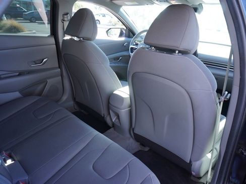 Used 2024 Hyundai Elantra SEL image 10