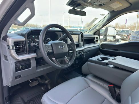 New 2026 Ford F250 XL AWD/4WD image 13