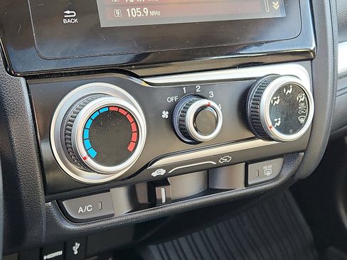 Used 2016 Honda Fit EX image 16