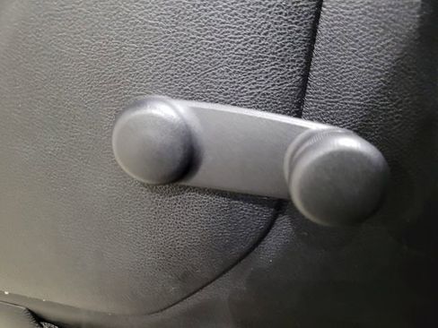 Used 2012 Jeep Wrangler Sport image 32