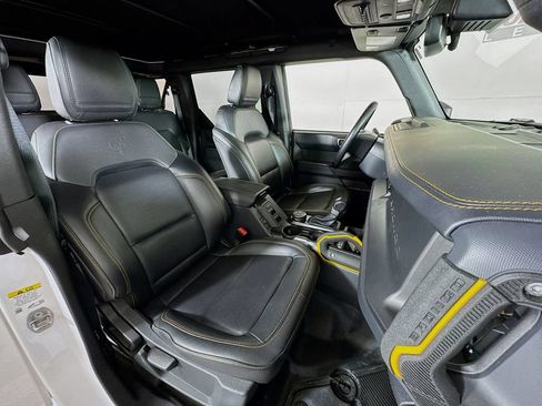 Used 2024 Ford Bronco Badlands AWD/4WD image 27