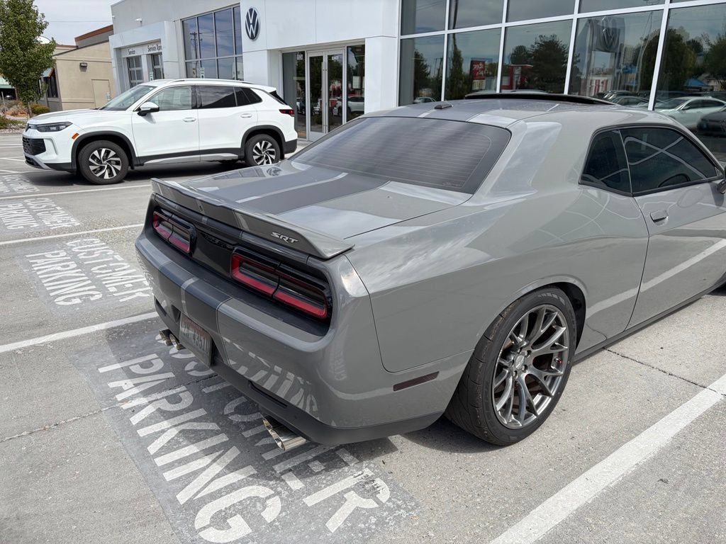 Used 2017 Dodge Challenger SRT RWD image 6