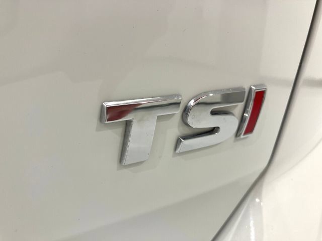 Used 2018 Volkswagen Golf S FWD image 21