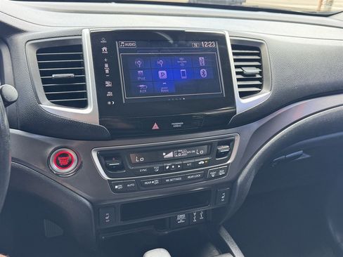 Used 2018 Honda Pilot EX-L image 9