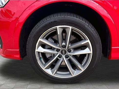 Used 2023 Audi Q3 2.0T Premium AWD/4WD image 8