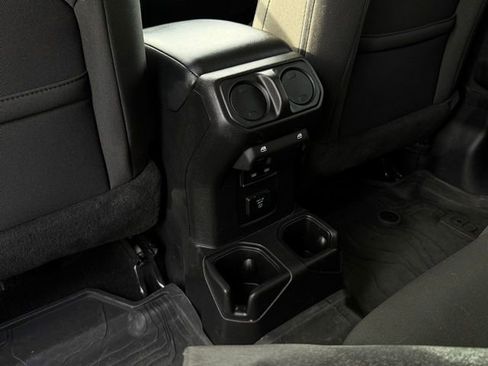 Used 2023 Jeep Gladiator Rubicon w/ Cold Weather Group image 22