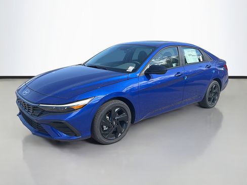 New 2026 Hyundai Elantra Sport image 7