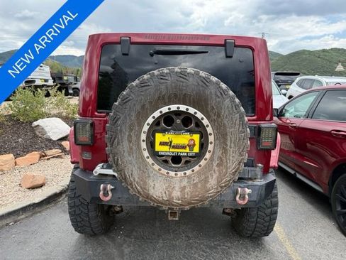 Used 2013 Jeep Wrangler Unlimited Rubicon w/ Connectivity Group AWD/4WD image 6