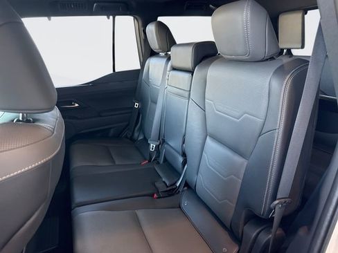 Used 2024 Lexus GX 550 AWD/4WD image 23