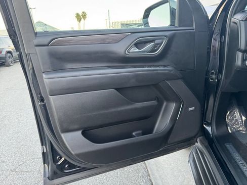 Used 2024 Chevrolet Tahoe LT image 11