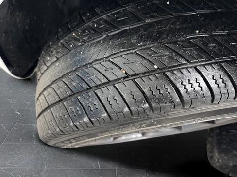 Used 2021 Tesla Model 3 Standard Range Plus image 34