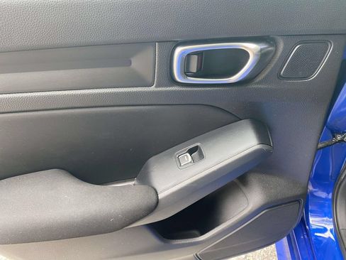 Used 2024 Honda Civic Sport image 11