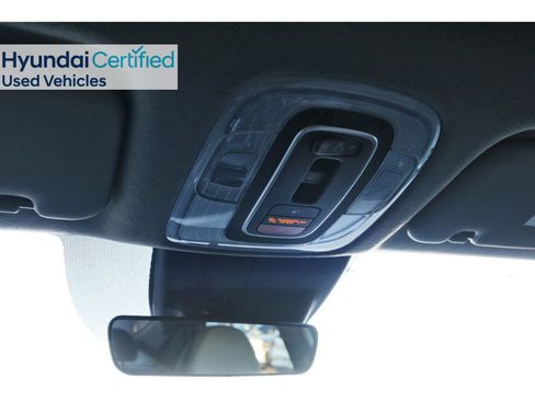 Certified 2025 Hyundai Elantra SEL image 24