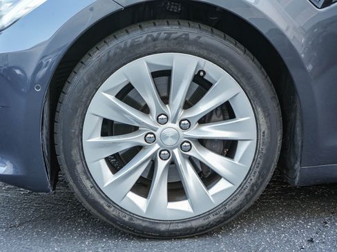 Used 2018 Tesla Model S 75D image 12