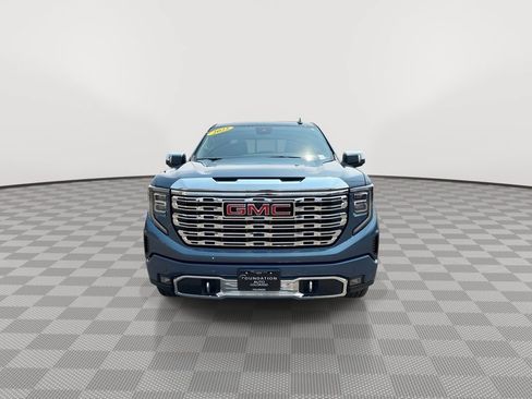 Used 2025 GMC Sierra 1500 Denali w/ Denali Reserve Package AWD/4WD image 5