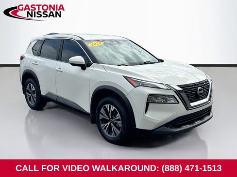 Used 2023 Nissan Rogue SV FWD image 1