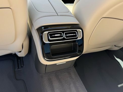 New 2026 Mercedes-Benz S 500 4MATIC image 17
