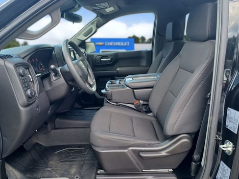 Used 2025 Chevrolet Silverado 1500 W/T w/ Trailering Package AWD/4WD image 7