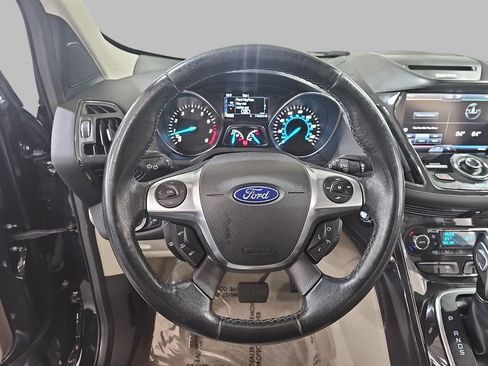 Used 2014 Ford Escape Titanium w/ Equipment Group 401A FWD image 23