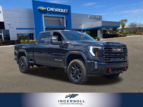 Used 2024 GMC Sierra 2500 AT4 w/ AT4 Premium Plus Package AWD/4WD image 1