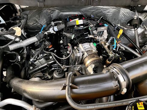 Certified 2023 Ford F150 XLT w/ Equipment Group 302A High image 31