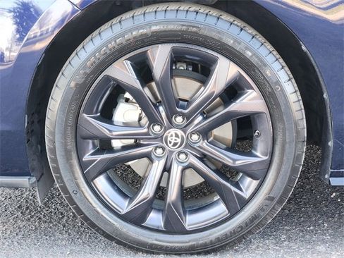 Certified 2023 Toyota Sienna XSE image 8