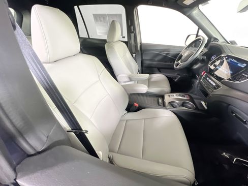 Used 2023 Honda Passport EX-L image 27