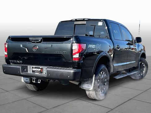 Used 2021 Nissan Titan PRO-4X w/ Off Road Protection Package image 12