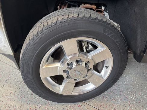 Used 2019 Chevrolet Silverado 2500 W/T w/ Snow Plow Prep Package AWD/4WD image 26