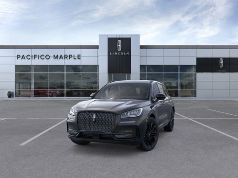 New 2026 Lincoln Corsair Premiere image 2