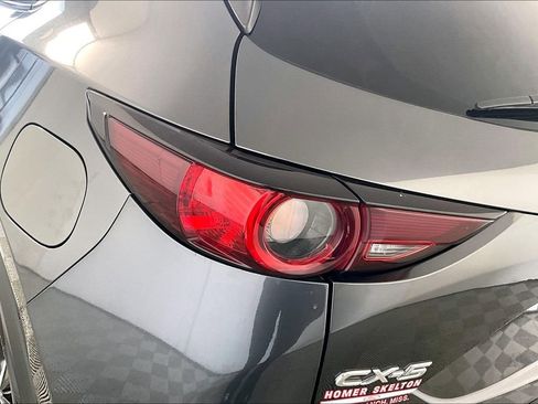 Used 2018 MAZDA CX-5 Touring image 29